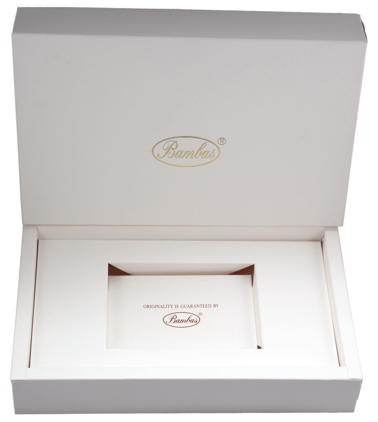 Подарочная коробка