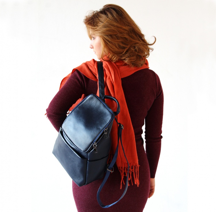 Женский рюкзак молодежный синий Paul Rayner Diana 