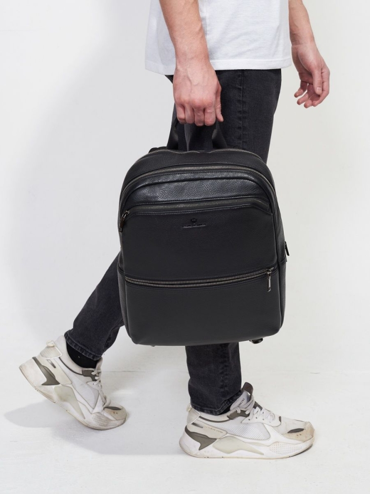 Мужской рюкзак кожаный Paul Rayner